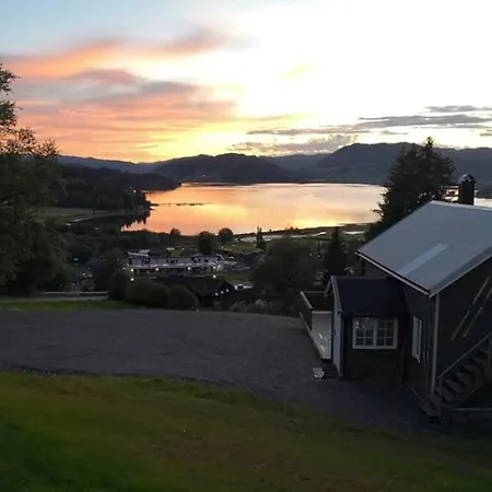 Apartman Hogli Pa Yttervik Gard