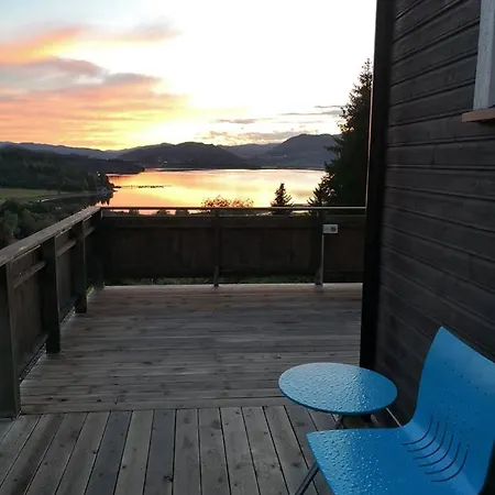 Hogli Pa Yttervik Gard Apartament