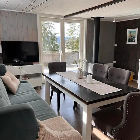 Hogli Pa Yttervik Gard