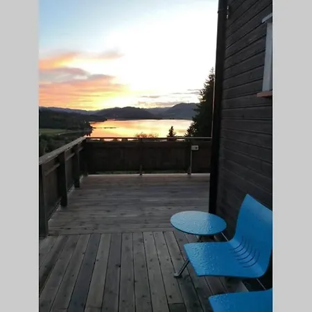 Hogli Pa Yttervik Gard Lägenhet Fosnes